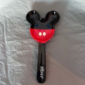 NEW DISNEY MICKEY MOUSE RESTING SPOON